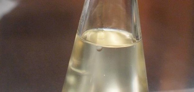 فوائد_زيت_السمسم_للجسم